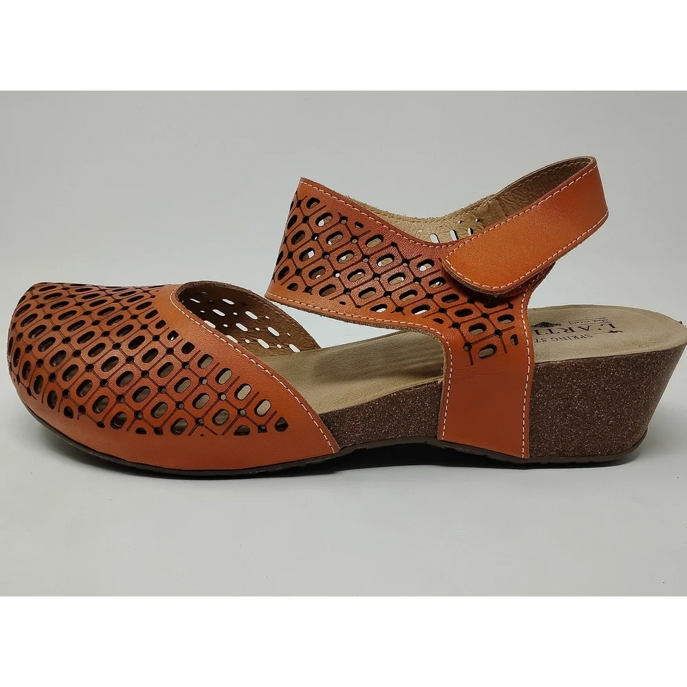 L'Artiste Leather Sandal Size 42 Boho Artisan Wedge Geometric Cutout Slip-On